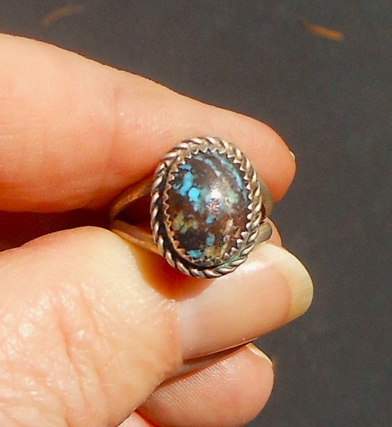 Sterling Silver Ring With Unique Boulder Turquois… - image 2