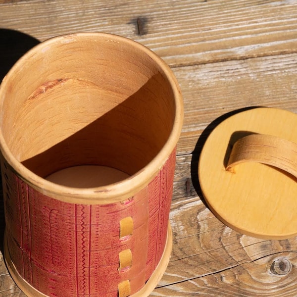 New storage jar with lid natural birch bark Kitchen tea jar Cylindrical candy box Wood sugar bowl Handmade Japanese Chazutsu Moms gift