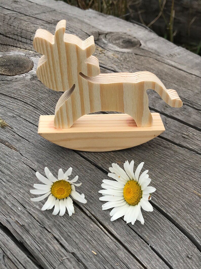 Wooden Teether Bus Set With 4 Peg People - Montessori DIY Paintable Toy For Toddlers