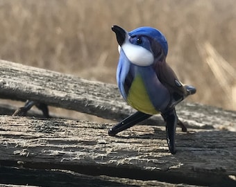 Small glass Chickadee Hand blown glass blue and yellow bird Collectible color figurine Miniature glass animals Glass sculpture Unique gift