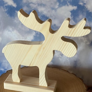 7 inch tall wooden moose figurine DIY pine moose Forest animal ornament Blank untreated wood for painting Farmhouse / country gift Eco decor