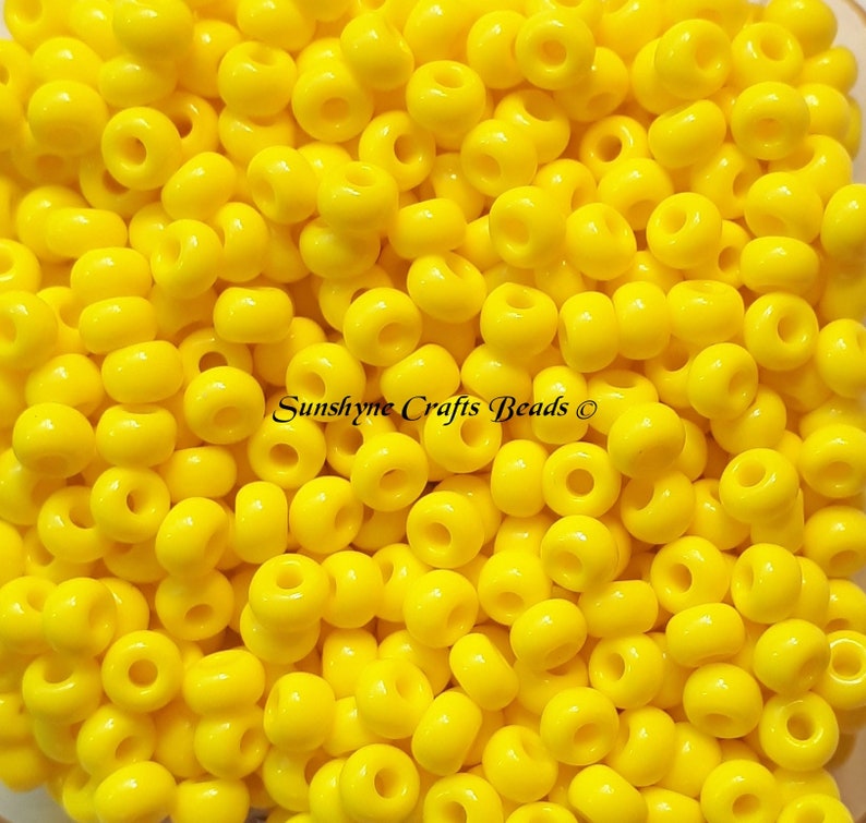 25 GRAMS CZECH SEED BEADS **YELLOW OPAQUE ***ROUND 8/0 25 GRAMS CZECH SEED BEADS **YELLOW OPAQUE ***ROUND 8/0