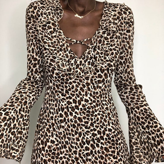 Vintage 2000’s Victorias Secret leopard print sweatpants