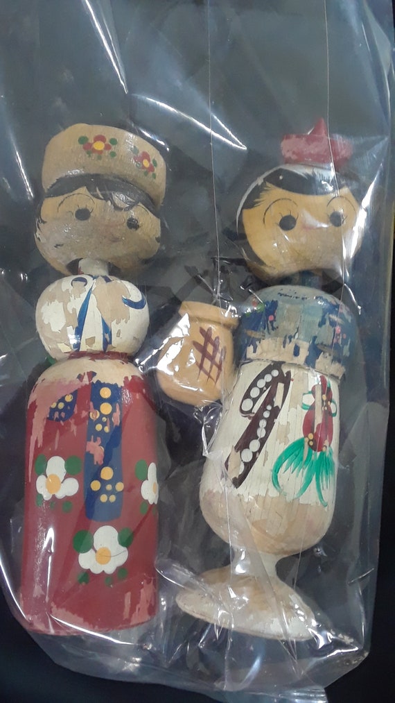 antique bobble head dolls