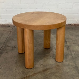 Five curves side table sold separately image 1
