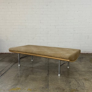 Kurv Bench by KI image 1