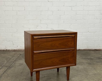 Walnut Nightstand with Recessed Pulls- Single