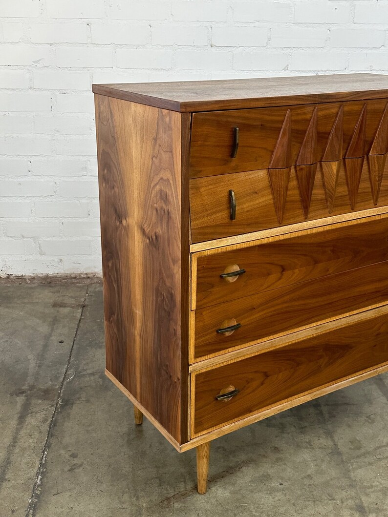 Diamond highboy dresser image 4