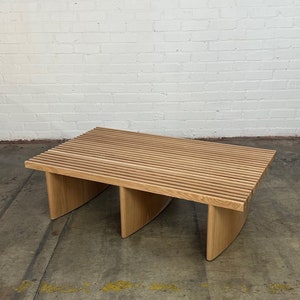 Triple slat bench oval leg edition image 1