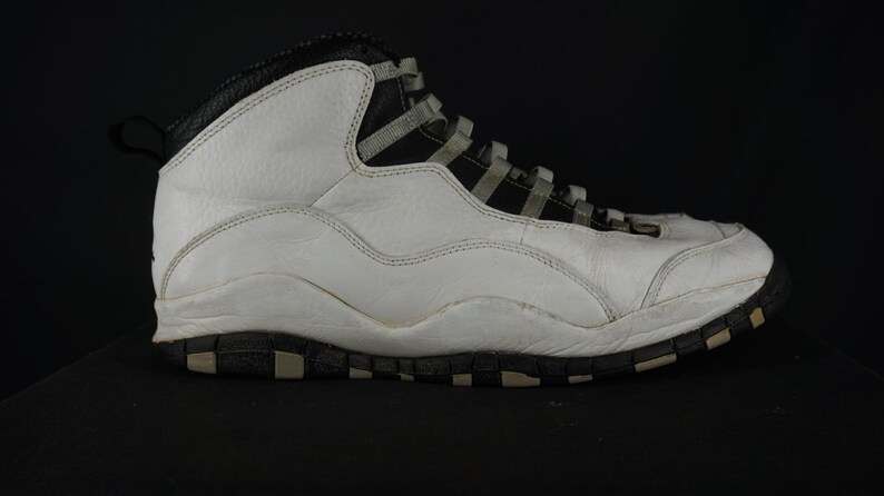 air jordan 12 rare air
