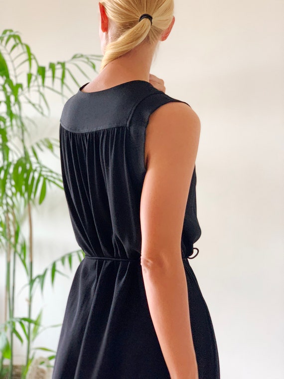 mid length backless dress