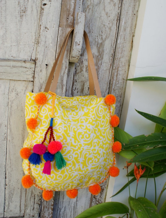 SALE Pom Pom beach bag/Tassels beach bag/Boho Bags/Yoga Bag Etsy