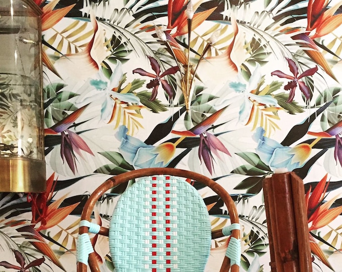 Elevate Your Space with our Blue Tropical Floral Wallpaper | Exquisite Botanical Design for a Serene and Stylish Décor