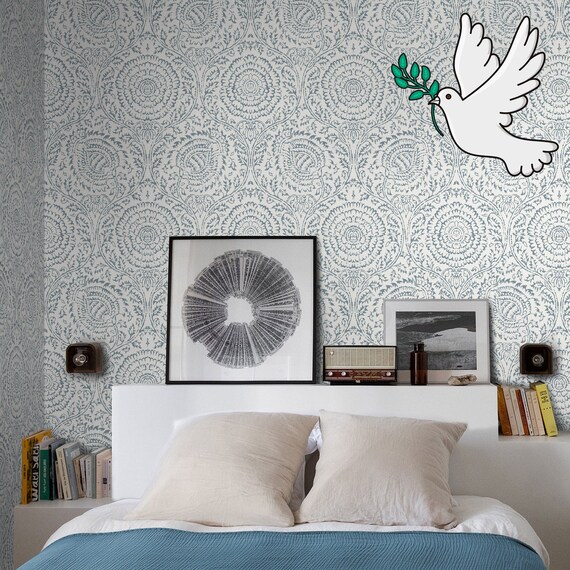 Serene Blue Damask Floral Wallpaper for a Calming Home Décor, Light Pattern Design for a Fresh Look, WALLPAPERS4BEGINNERS