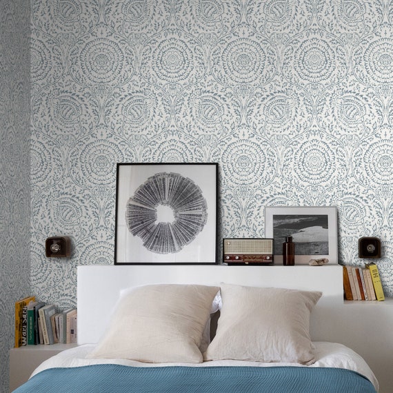 Serene Blue Damask Floral Wallpaper for a Calming Home Décor, Light Pattern Design for a Fresh Look, WALLPAPERS4BEGINNERS