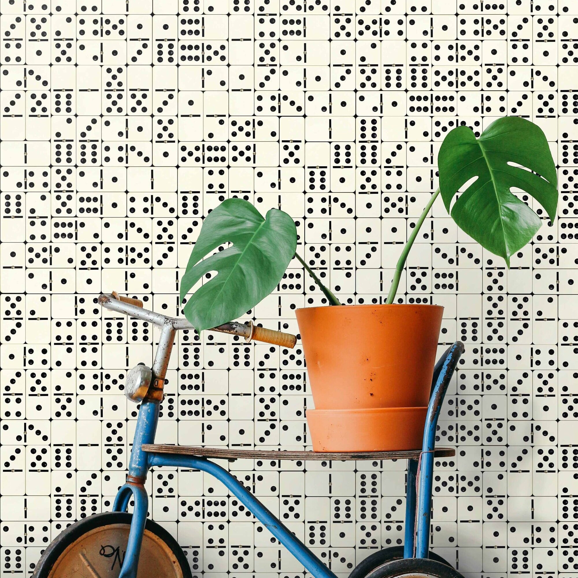Stunning Low Domino Textured Wallpaper image