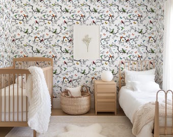 Papel tapiz de pájaros y mariposas, gorriones coloridos sobre fondo blanco, papel tapiz botánico para sala de estar y guardería.