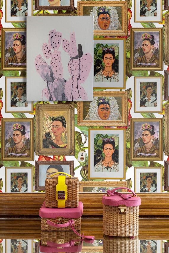 Iconic Frida Kahlo Retro Wallpaper Feminist Art Print Etsy