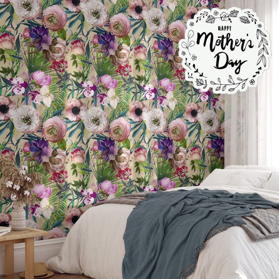 Pink Floral Wallpaper for Country Cottage Chic