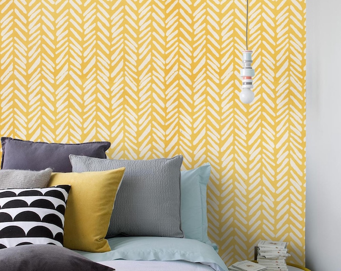 Yellow Herringbone Wallpaper – Minimalist Chevron Wall Decor in Pastel, Mid-Century Modern Geometric Mural for Bedroom