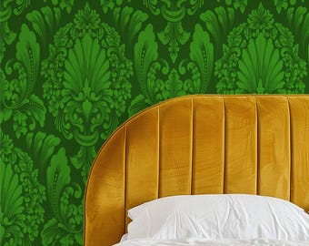 Green Damask Wallpaper - Elegant Victorian Classic Design for Sophisticated Home Decor & Accent Walls