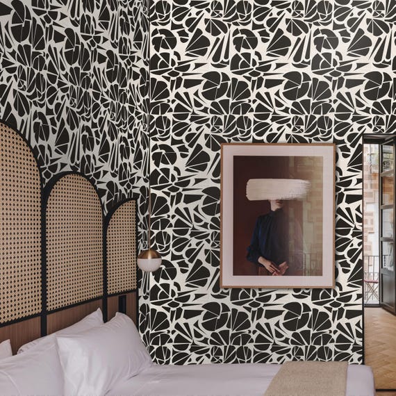 Bold Geometric Wallpaper – Black & White Abstract Art for Modern Interiors, Minimalist Abstract Wallpaper