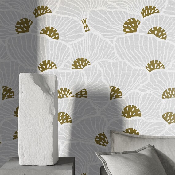 Art Deco Wallpaper Blue Petals with Golden Accents, Subtle Bloom Boho Wall Decor, Elegant Floral Wallcovering for Living Room & Bedroom