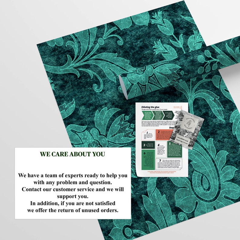 Pode incluir: Um rolo de papel de parede azul turquesa com um desenho floral branco. O texto "WE CARE ABOUT YOU" est&aacute; impresso no rolo. O texto "Diluting the glue" est&aacute; impresso em uma folha de papel separada.