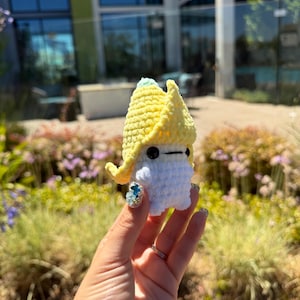 Tiny Banana Buddy Plushie with Butt:  Amigurumi
