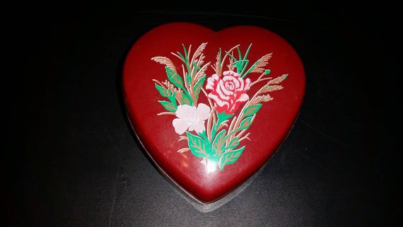 Red Heart Box / Heart Box / Trinket Box / Red Ros… - image 1