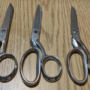 Timor 2-in-1 Combination Nail Scissors with tower tip blades for