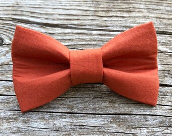 Rust orange dog bow tie, wedding dog bow tie, dog lover gift, orange bow tie, thanksgiving dog bow