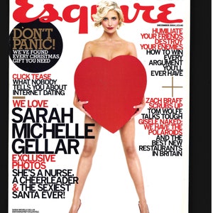 Esquire Magazine Dec 2004 Cover: Sarah Michelle Gellar