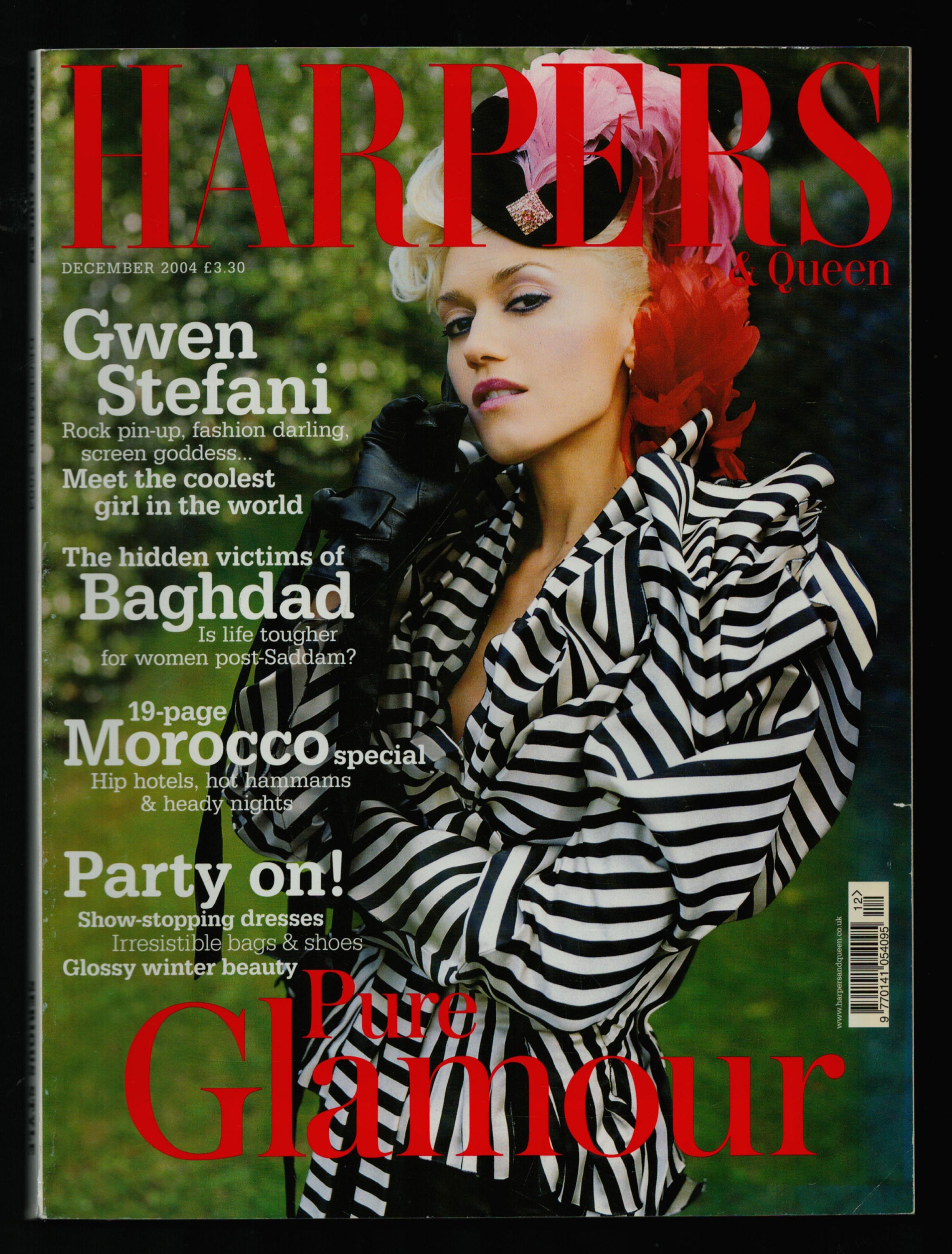 Harpers Queen Dec 2004 UK British Original Fashion Magazine Gwen