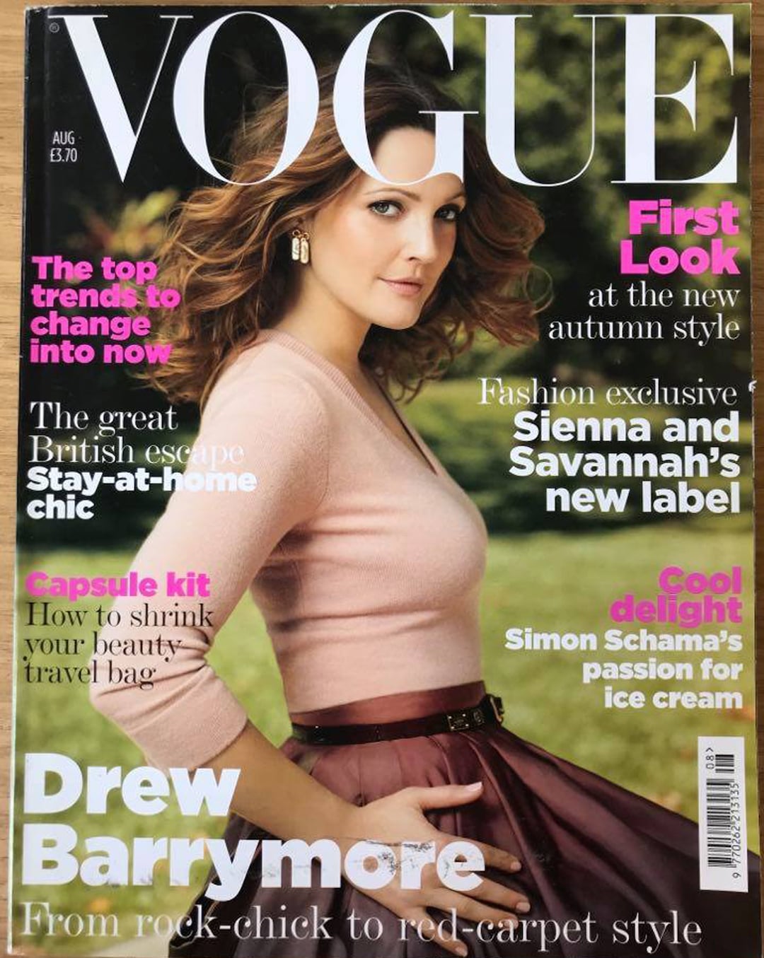 Vogue UK Aug 2007 British Original Fashion Magazine Birthday Gift ...