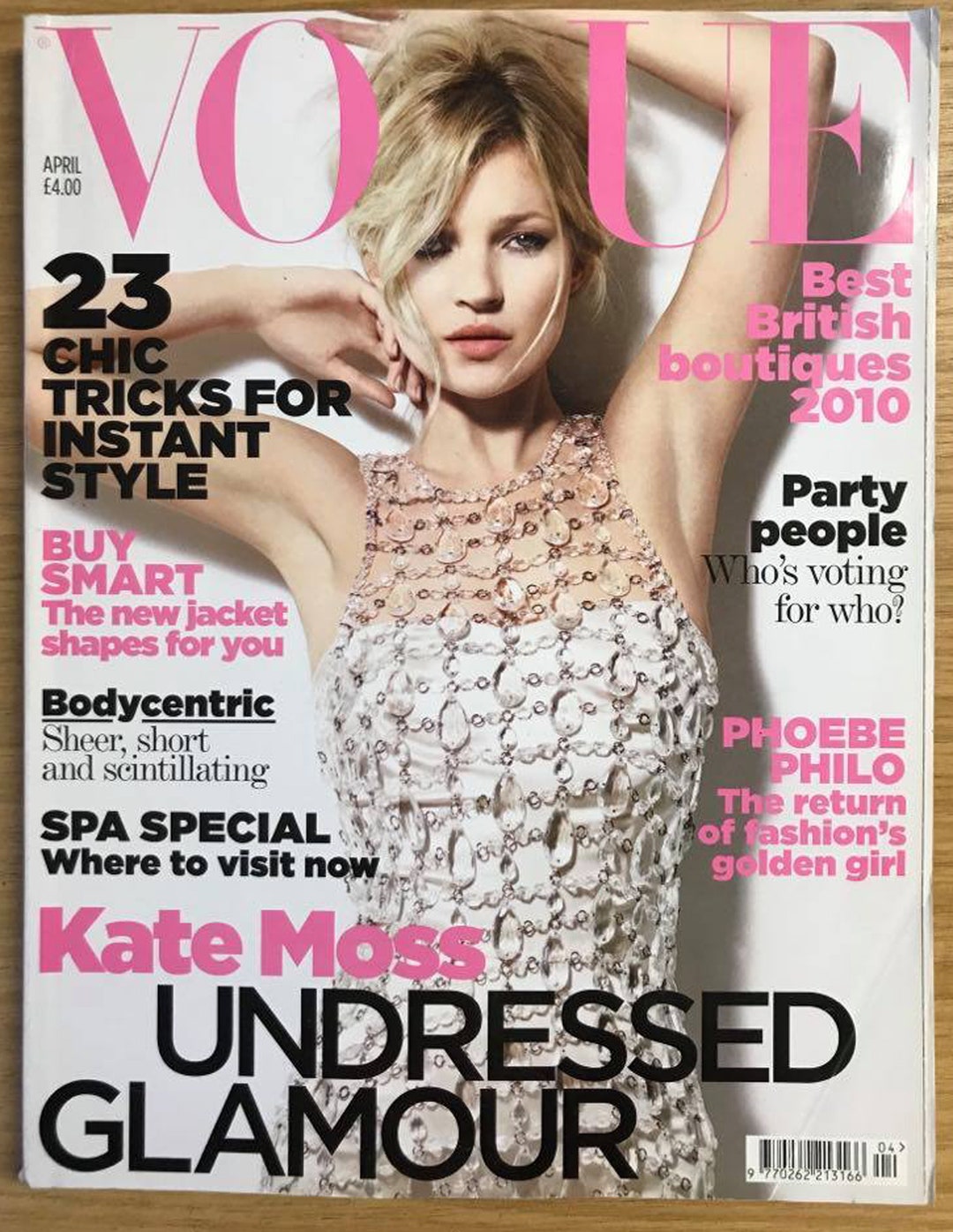 Vogue UK April 2010 British Original Fashion Magazine Gift Vogue UK April 2010 British Original Fashion Magazine Gift