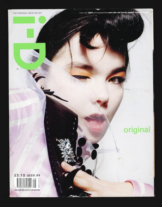 入手困難i-D MAGAZINE No. 201 (2000年9月) Björk 入手困難i-D MAGAZINE No. 201 (2000年9月) Björk