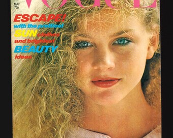 Vogue UK January 2001 British Original Magazine Birthday Gift