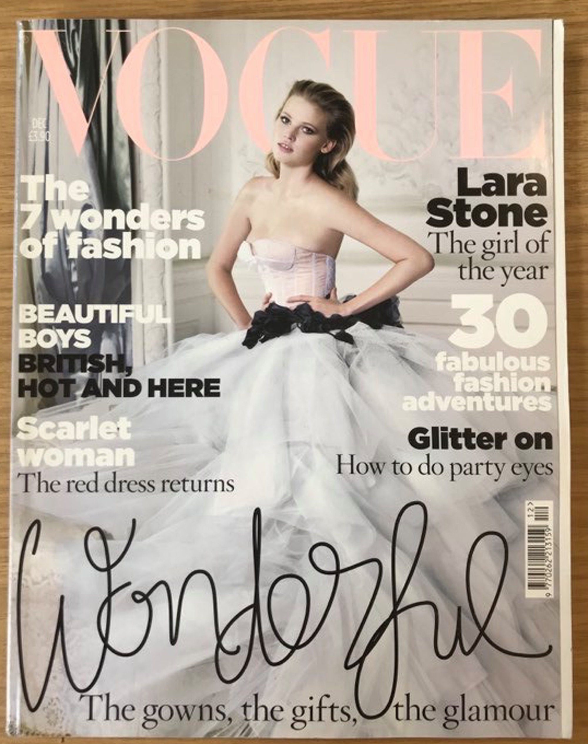 Vogue UK Dec 2009 British Original Magazine Wonders of