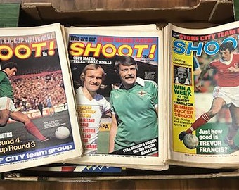 Shoot Football Magazine 1970-1990's Lot x 72 exemplaires