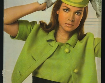 L'Officiel No 553-554 April 1968 Paris French France Original Vintage Fashion Magazine Alexandra Stewart