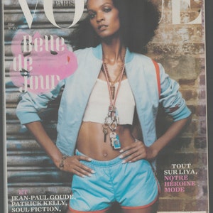 Vogue Paris no 827 May 2002 Original Fashion Magazine Liya Kebede Eva Herzigova Corinne Day Carmen