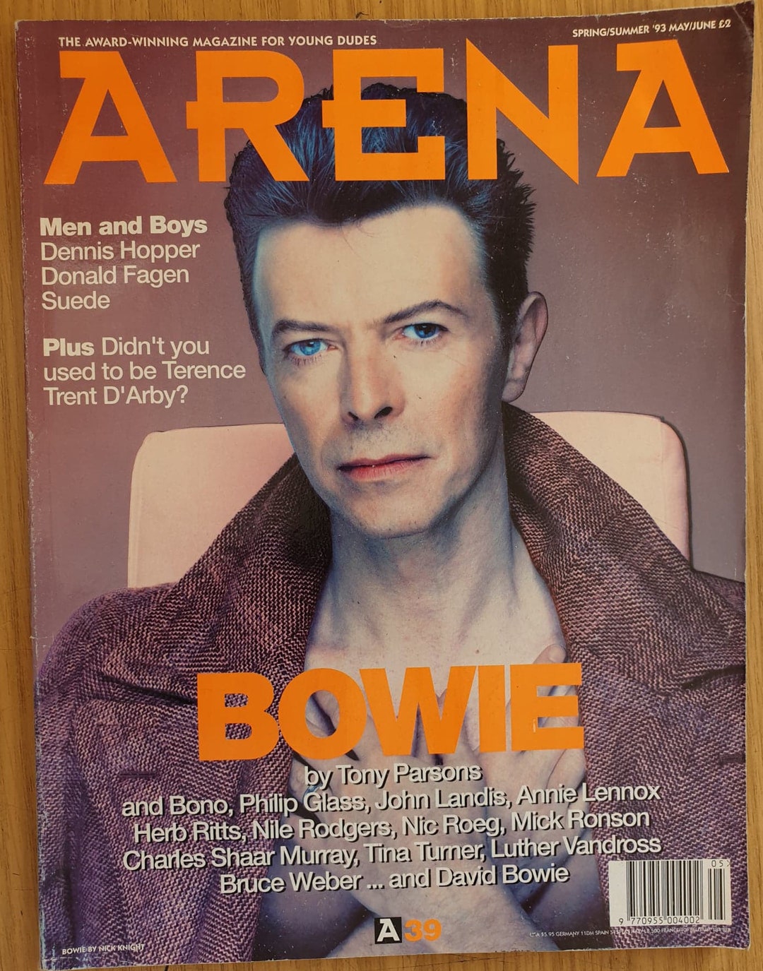 i-D イギリス雑誌　1993年 il_1080xN.2371984322_iim1.jpg