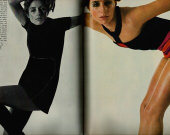 Vogue Magazine April 15 1967 Twiggy