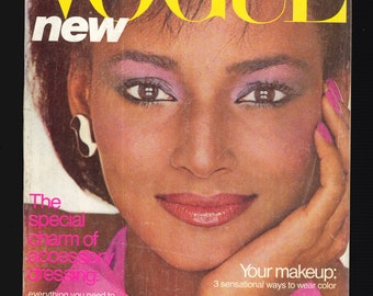 Vogue US Dec 1980 Original Vintage American Fashion Magazine