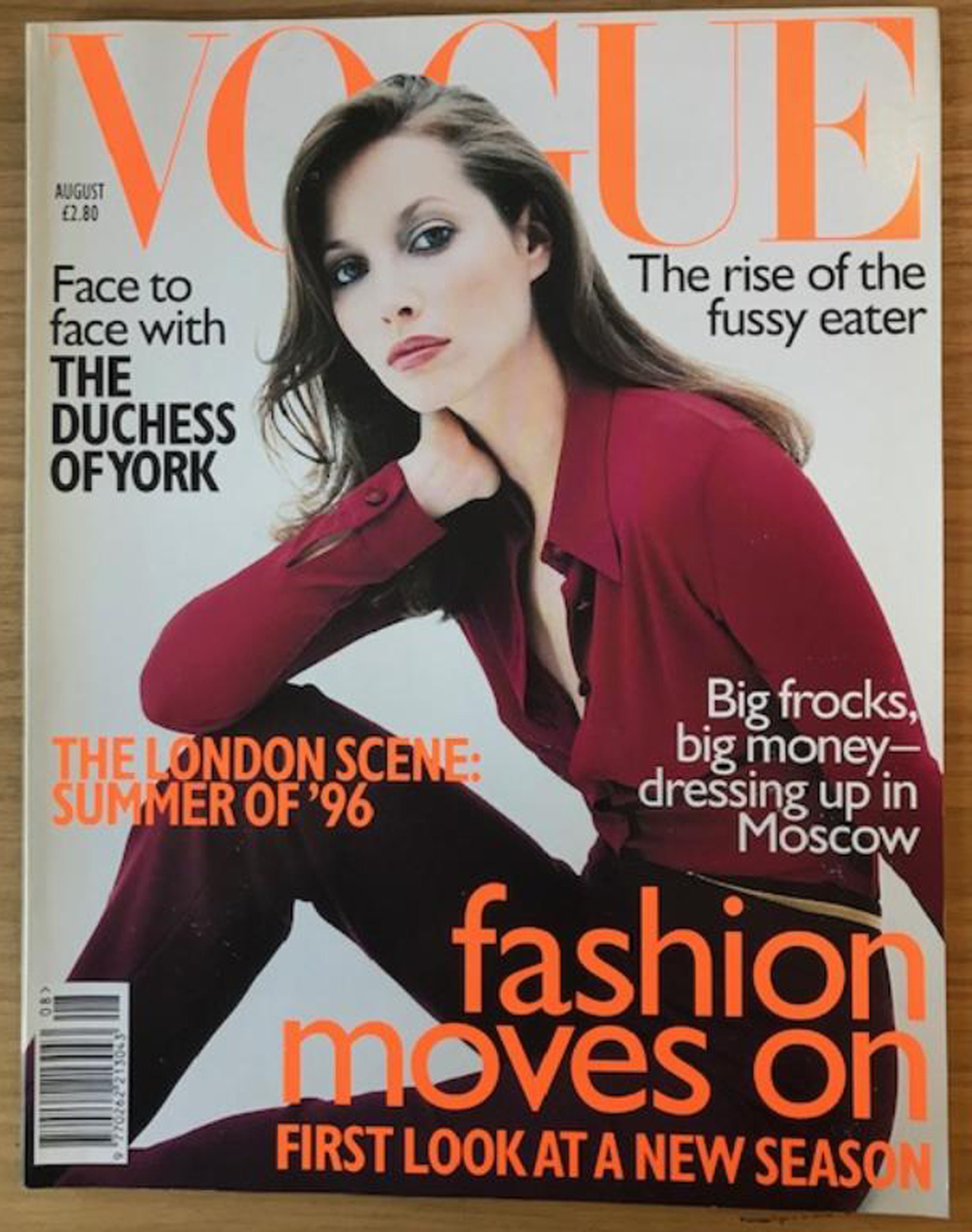 VOGUE 1996年1月号 英国版 ヴィンテージ雑誌 VOGUE 1996年1月号 英国版