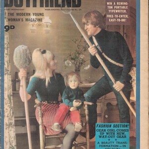 Boyfriend July 31 1965 no 319 Original Vintage Rare Magazine John Lennon cover