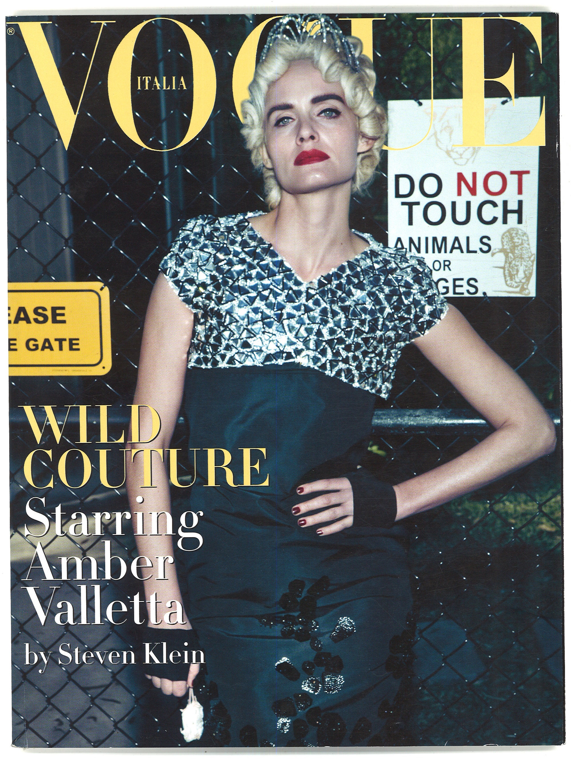 Amber valletta - Etsy 日本