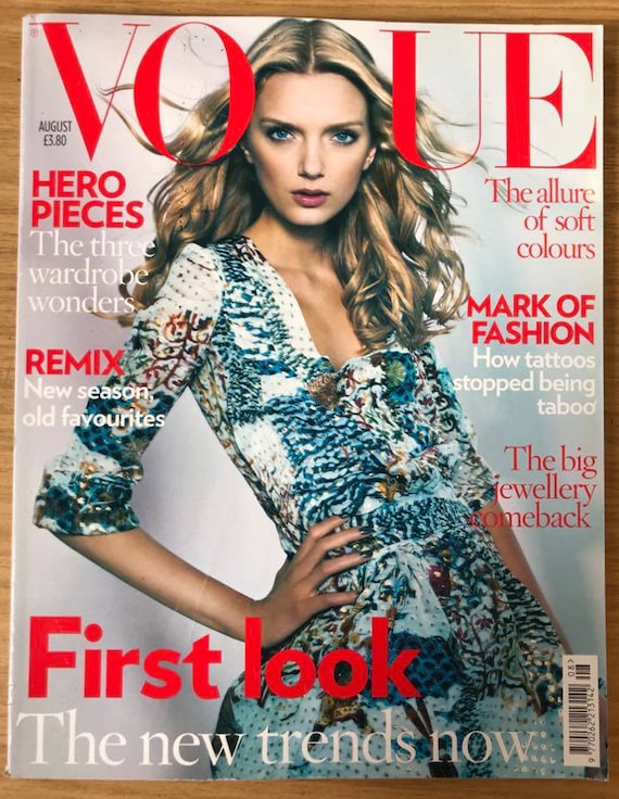 Vogue UK Aug 2008 British Original Fashion Magazine Gift