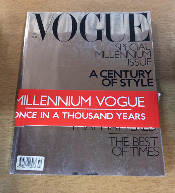 Vogue Dec 1999 UK British Original Vintage Fashion Magazine